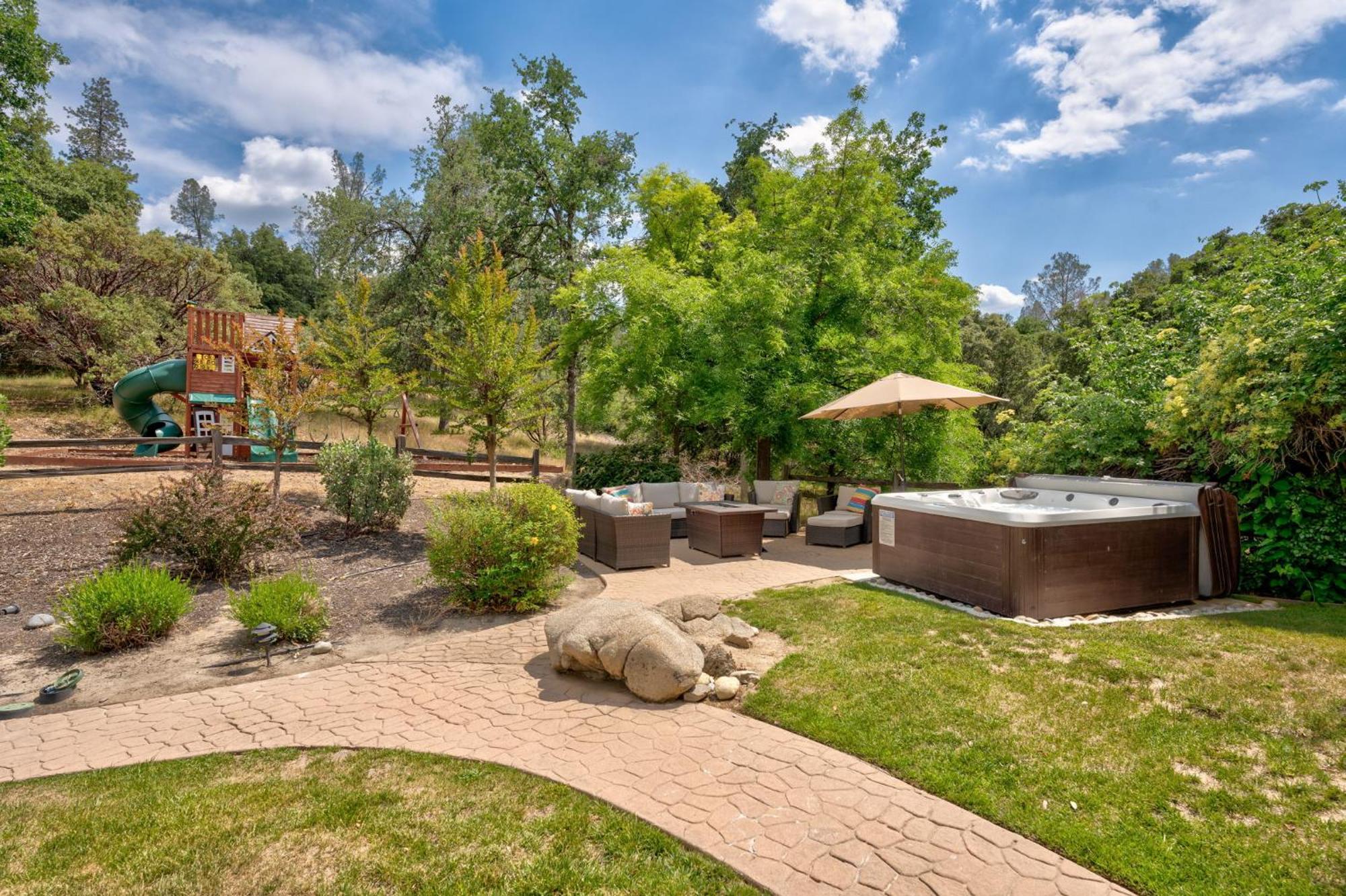 Emerald Escape 50 Acres W/Hot Tub, Game Room Oakhurst Exterior foto