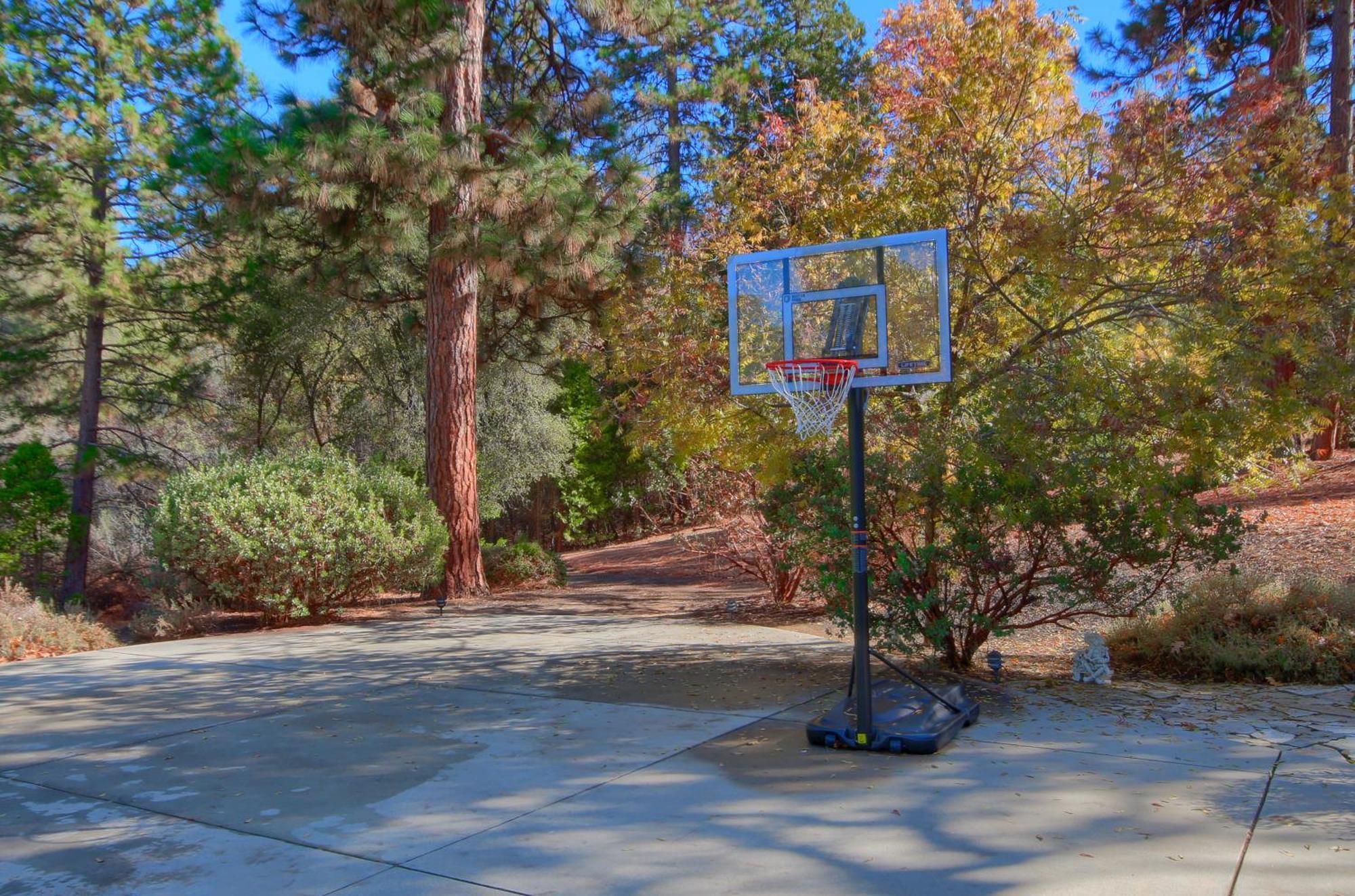 Emerald Escape 50 Acres W/Hot Tub, Game Room Oakhurst Exterior foto