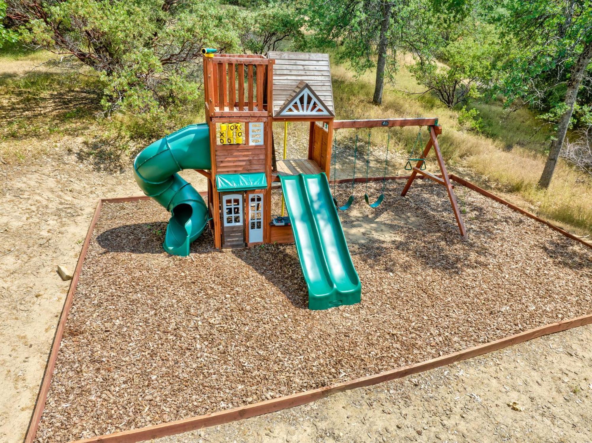 Emerald Escape 50 Acres W/Hot Tub, Game Room Oakhurst Exterior foto